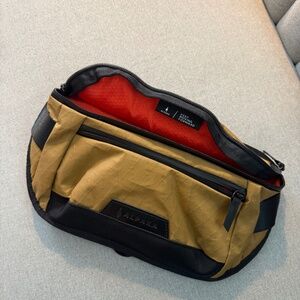 Alpaka Gear BRAVO SLING MINI V2 - Coyote Brown